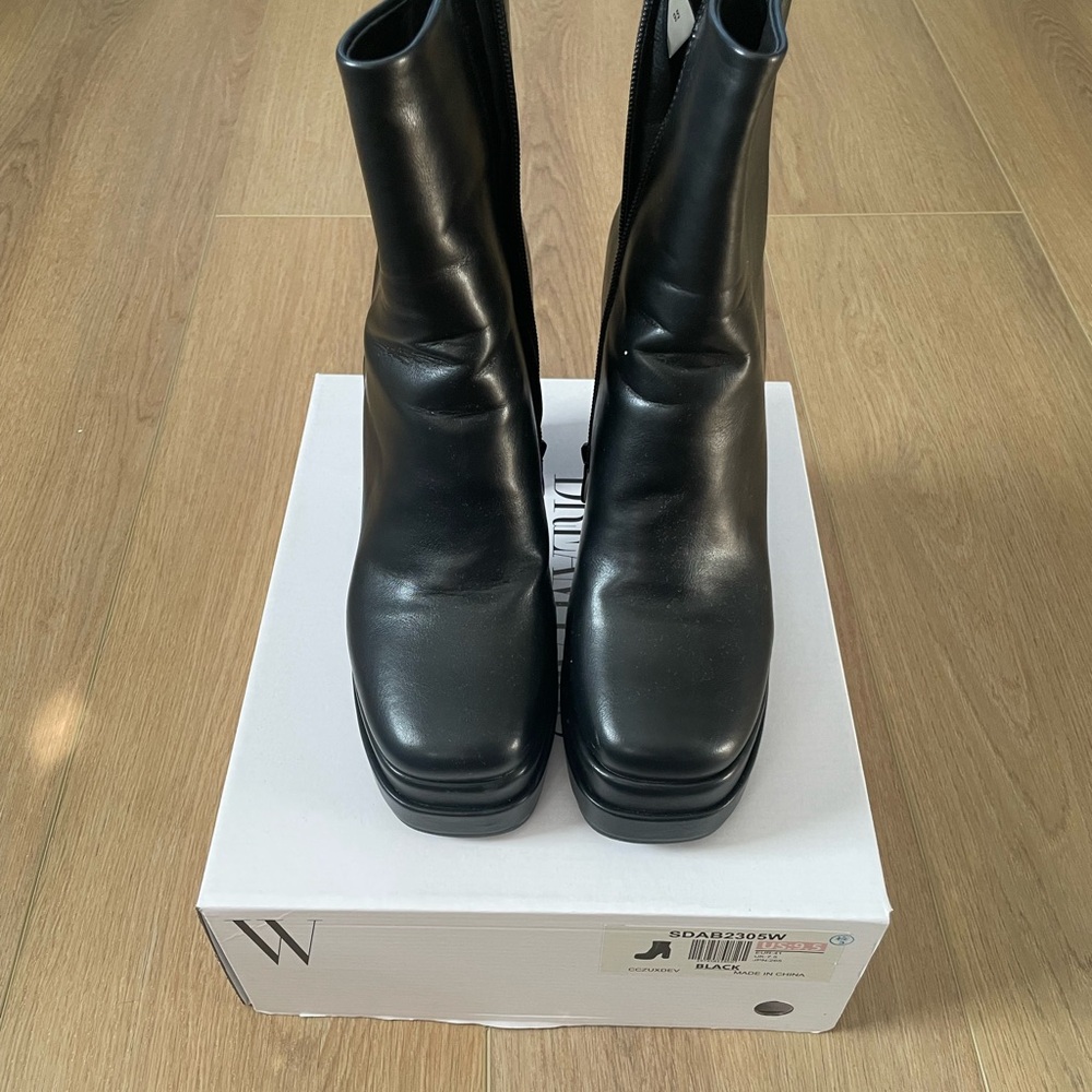 Black Platform Ankle Boots – Size 9.5